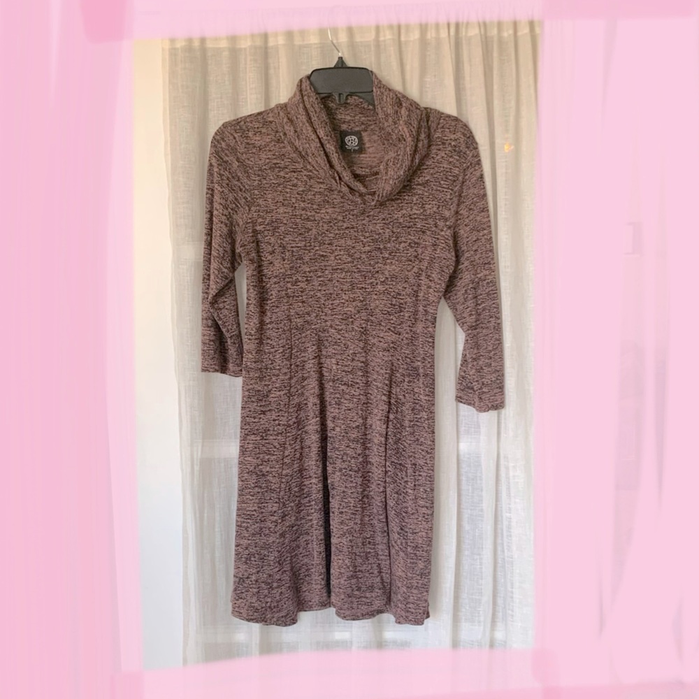Super soft Bobeau cowl neck dress Size Small